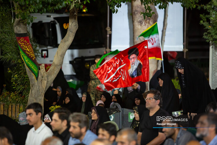بزرگداشت قرآنی چهلم خاکسپاری قائد شهید