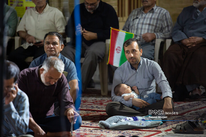 بزرگداشت قرآنی چهلم خاکسپاری قائد شهید