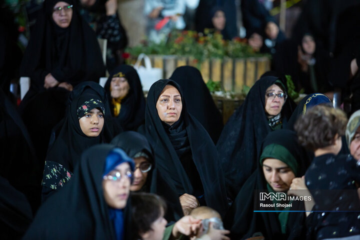 بزرگداشت قرآنی چهلم خاکسپاری قائد شهید