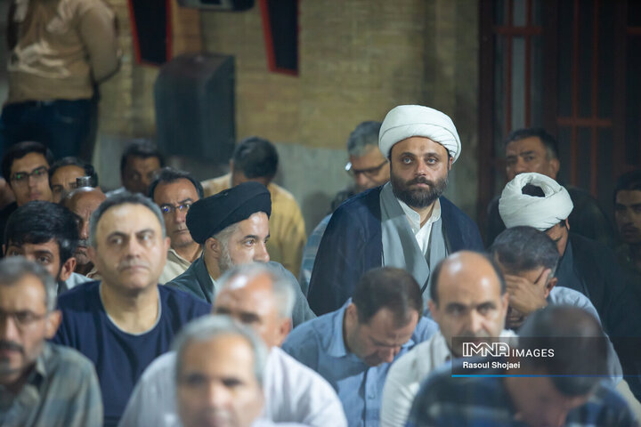 بزرگداشت قرآنی چهلم خاکسپاری قائد شهید