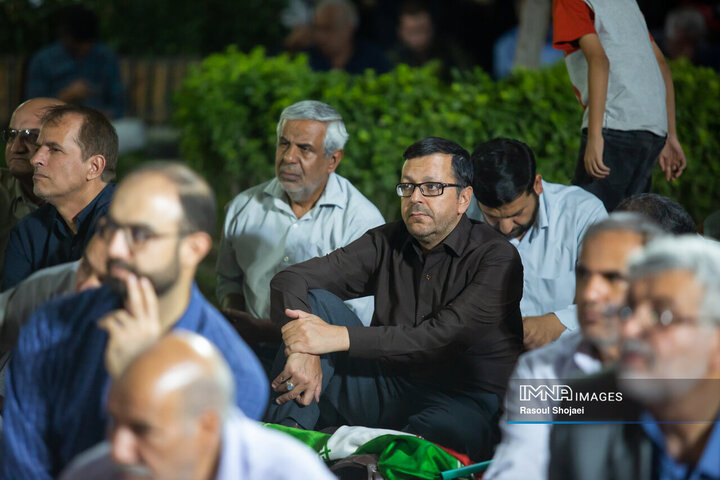 بزرگداشت قرآنی چهلم خاکسپاری قائد شهید