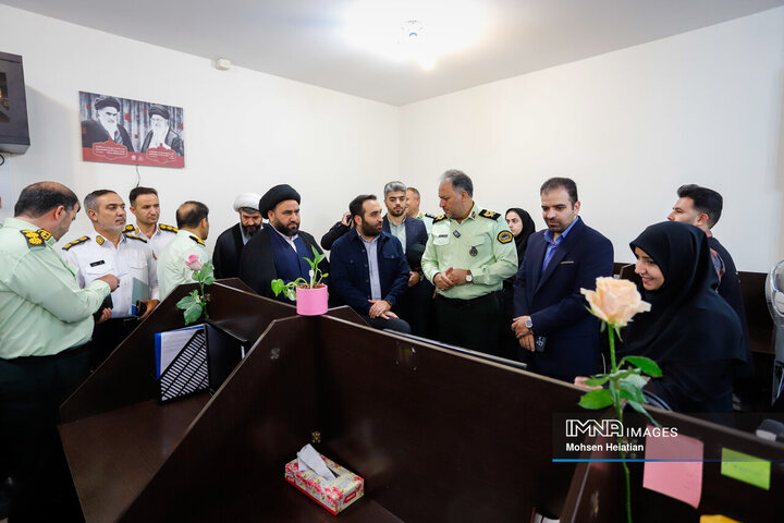 حضور فرمانده انتظامی استان اصفهان در خبرگزاری ایمنا