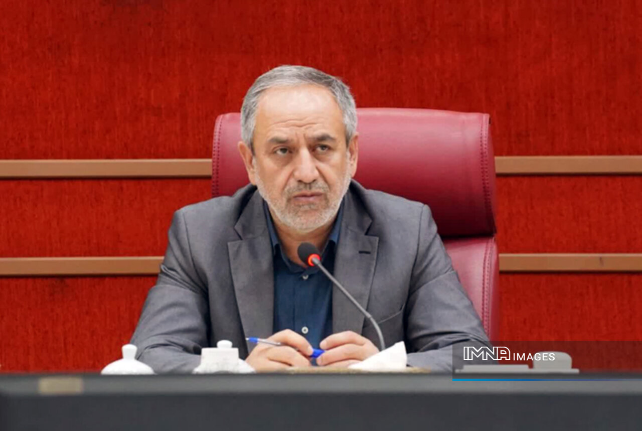 جهاد دانشگاهی نباید رویکرد سیاسی داشته باشد