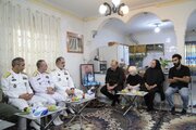 راه و آرمان شهدا چراغ راه نسل‌های آینده باشد
