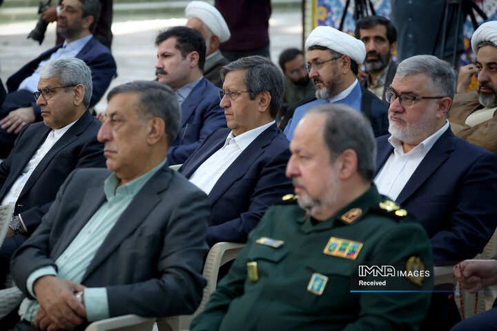 تجدید میثاق رئیس جمهور و اعضای هیئت دولت با آرمان‌های امام راحل