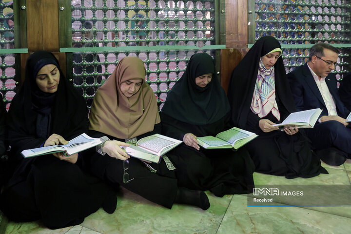 تجدید میثاق رئیس جمهور و اعضای هیئت دولت با آرمان‌های امام راحل