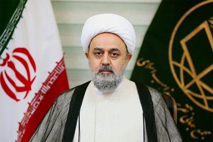 الگوی عملی وحدت امت اسلامی، میراث ماندگار قائد شهید انقلاب است