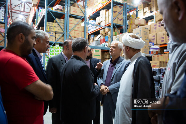 افتتاح هفدهمین بازار روز کوثر اصفهان