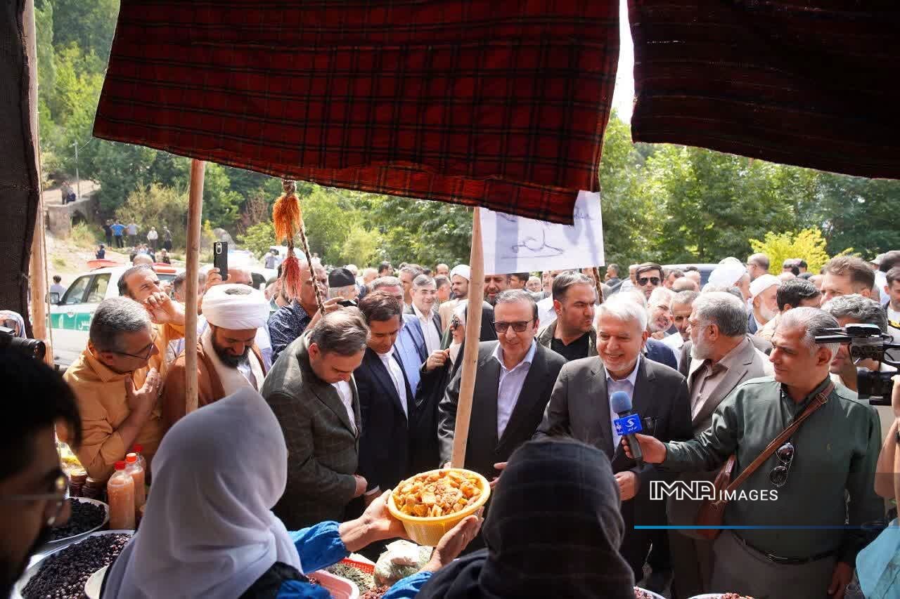 ریل توسعه پایدار قزوین از الموت می‌گذرد/ اقامتگاه‌های بومگردی و هتل‌های استاندارد بسازید