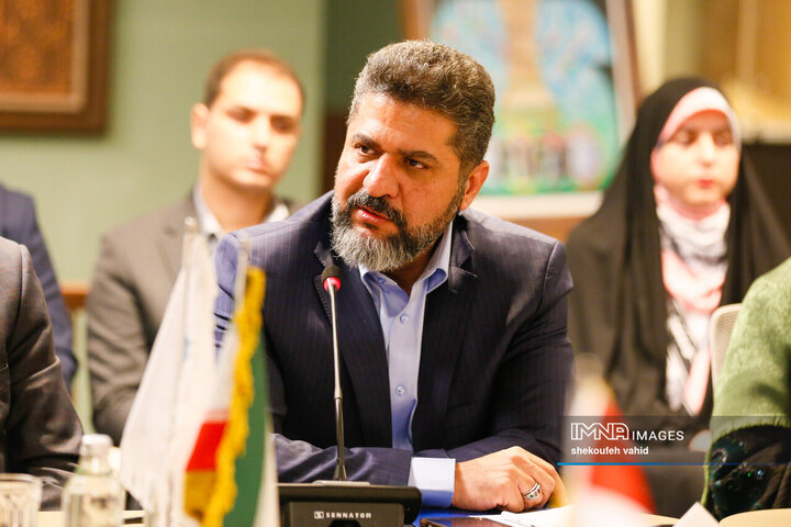 دیدار رئیس شورای بصره با استاندار اصفهان