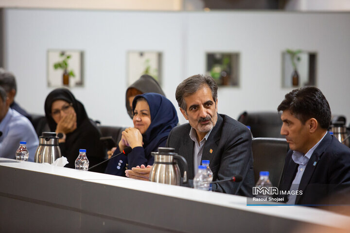 میز گردشگری استان اصفهان