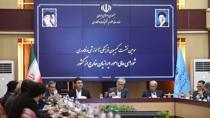 وزیر علوم: تسریع فرآیند جذب دانشجویان به داخل کشور ضروری است 