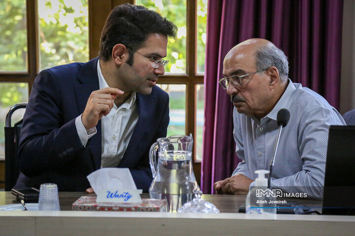 شورای سازمان حمل‌و‌نقل ریلی شهرداری اصفهان