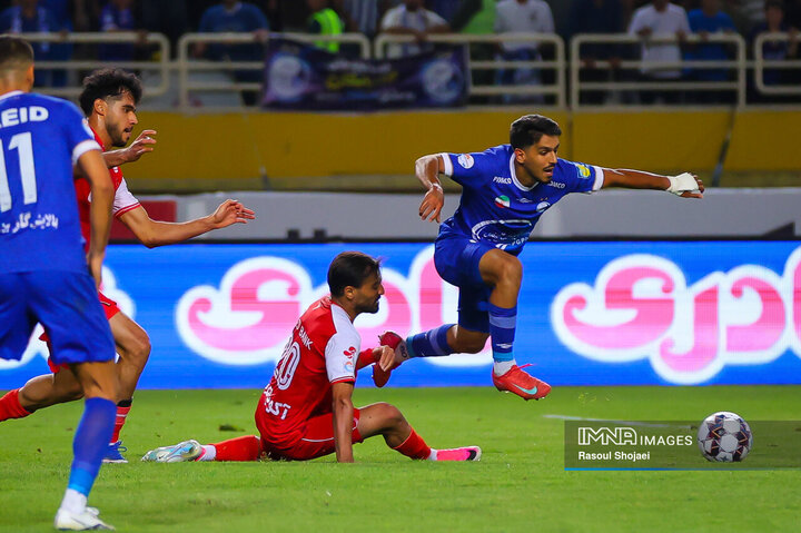 هفته پنجم لیگ‌برتر فوتبال؛ استقلال - پرسپولیس