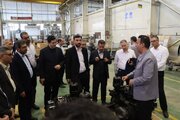 بازدید معاونان حمل‌ونقل کلان‌شهرهای کشور از خط تولید اتوبوس‌های اسنا در تبریز