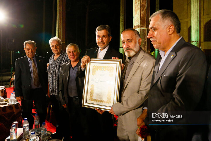 آیین نکوداشت نامداران فرهنگ و هنر اصفهان