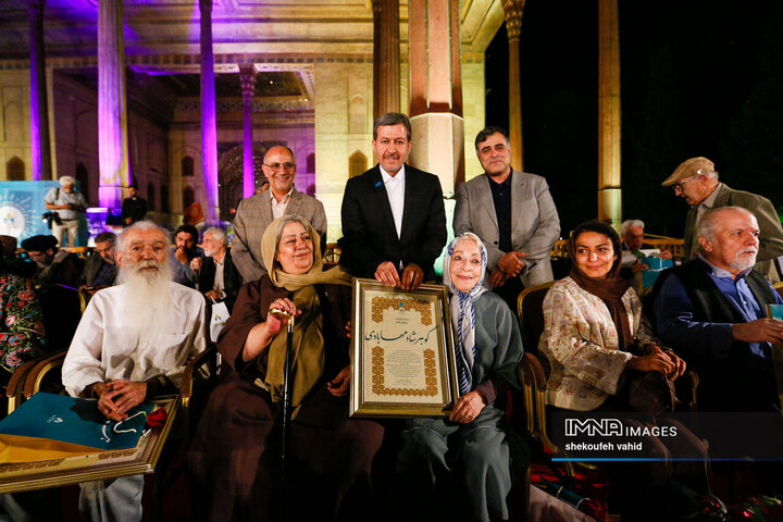 آیین نکوداشت نامداران فرهنگ و هنر اصفهان