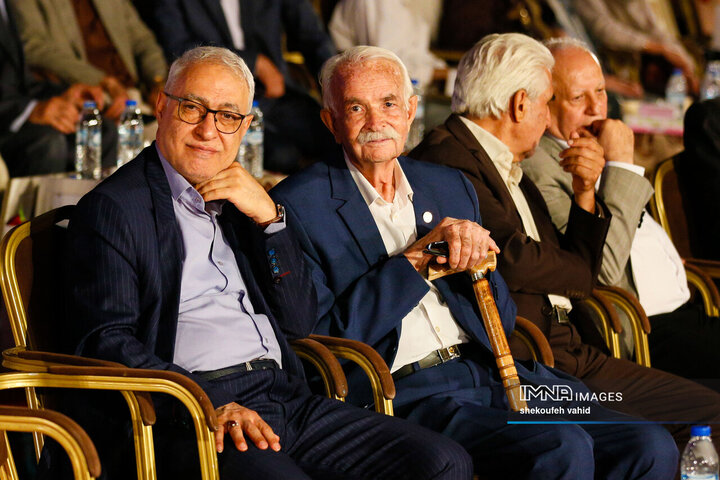 آیین نکوداشت نامداران فرهنگ و هنر اصفهان