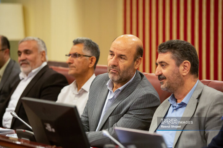 میز اقتصاد استان اصفهان