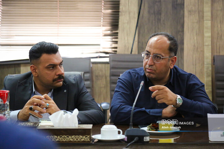 بازدید دبیرکل آستان مقدس امام حسین(ع) از کارخانه بازیافت اصفهان