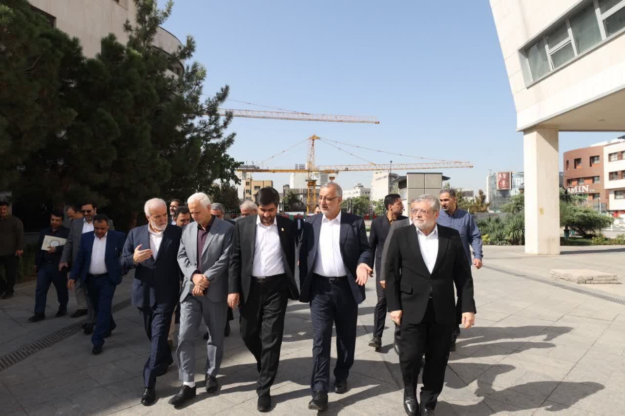 برگزاری نشست شهرداران کلانشهرهای ایران در مشهد