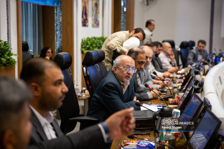 عباس حاج رسولی ها رئیس کمیسیون اقتصادی، سرمایه گذاری و گردشگری شورای اسلامی شهر
