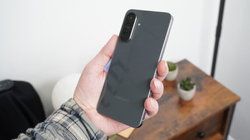 قیمت گوشی سامسونگ a56 + مشخصات Samsung Galaxy A56 5G