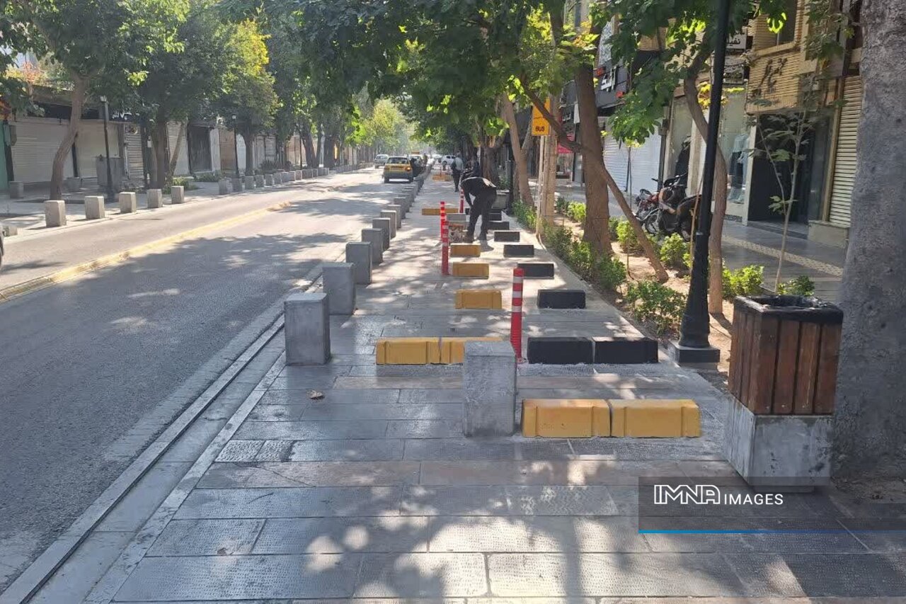 ساماندهی تردد و توقف در منطقه ۵ اصفهان؛ احداث ۱۲۰ جایگاه پارک موتورسیکلت