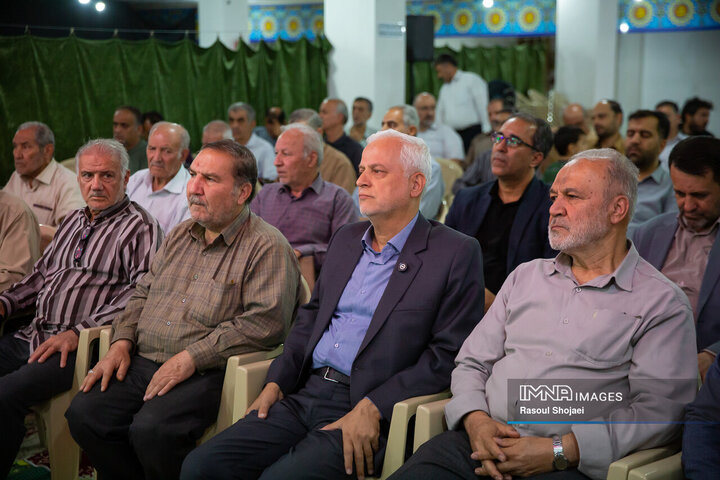 دیدار مردمی شهردار اصفهان با شهروندان شهرک شهید کشوری
