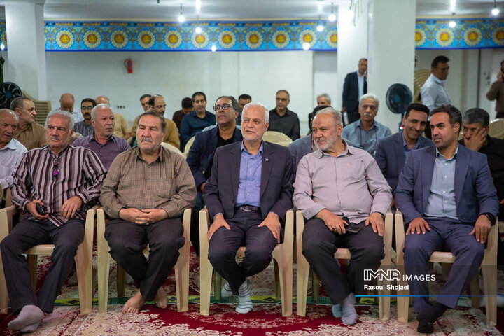 دیدار مردمی شهردار اصفهان با شهروندان شهرک شهید کشوری