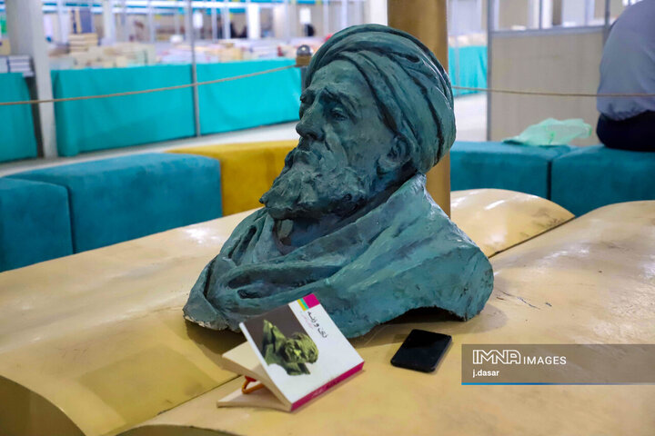 دهمین نمایشگاه بین‌المللی کتاب کردستان