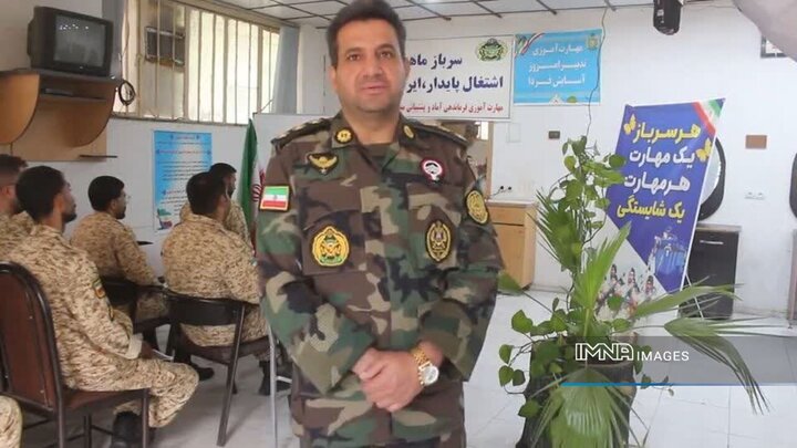 سربازان شیراز به جایگاه بازار کار نزدیک می‌شوند