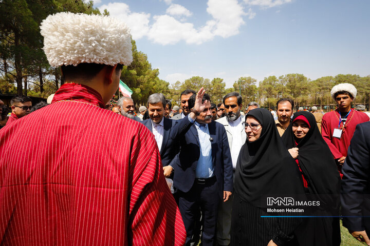 بیست‌وپنجمین اردوی کشوری دانش‌آموزان عشایر
