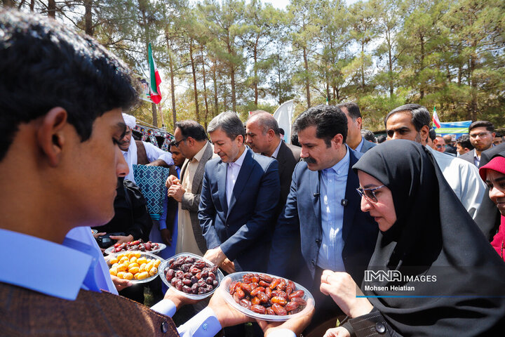 بیست‌وپنجمین اردوی کشوری دانش‌آموزان عشایر