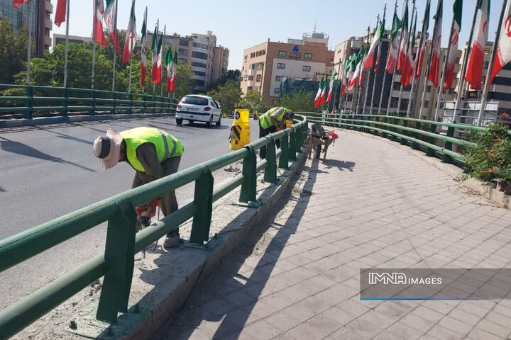 ایمن‌سازی پل شهید مطهری اصفهان با احداث حفاظ بتنی مسلح