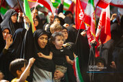 میدان خالی نشد، مردم پای ایران ایستاده‌اند