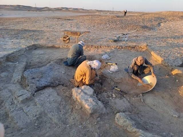 4,600-Year-Old Board Game and Decorated Bone Comb Unearthed at Burnt City, Boosting Iran’s Cultural Tourism Appeal