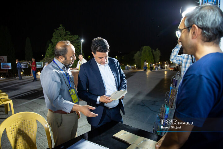 نمایشگاه دبیرخانه فرهنگی زاینده‌رود