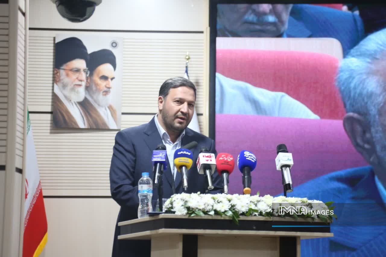 بخش دولتی نباید رقیب بخش خصوصی در اقتصاد باشد