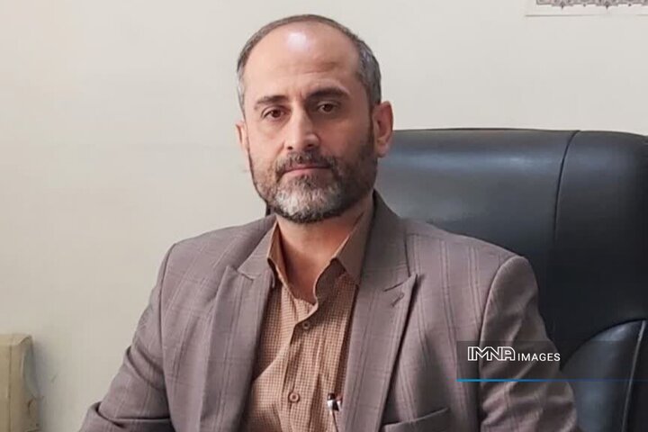 دریافت استاندارد ۱۴ دستگاه آسانسور در ۶ پل عابرپیاده مکانیزه اصفهان