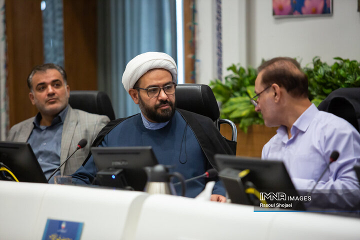 صحن علنی شورای شهر اصفهان
