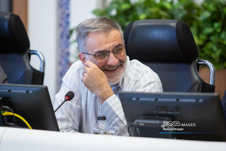 احمدرضا مصور رئیس کمیسیون حقوقی ،برنامه ریزی و پایش مصوبات شورای اسلامی شهر