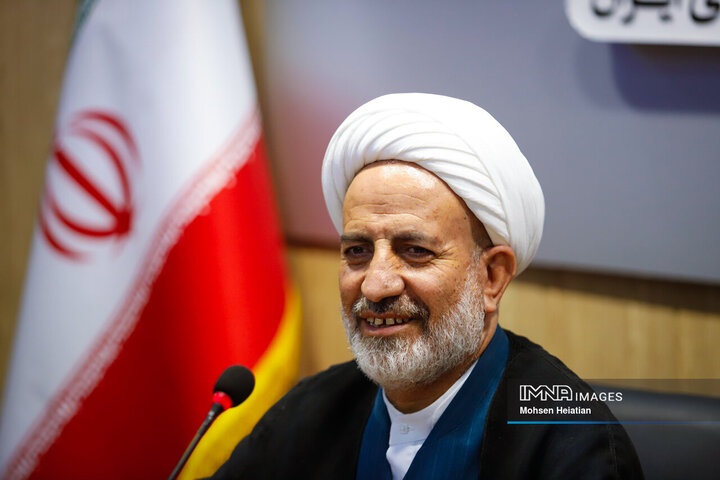 حجت‌الاسلام اسماعیل سیاوشی نماینده مردم فریدن، فریدون‌شهر، چادگان و بوئین‌میاندشت