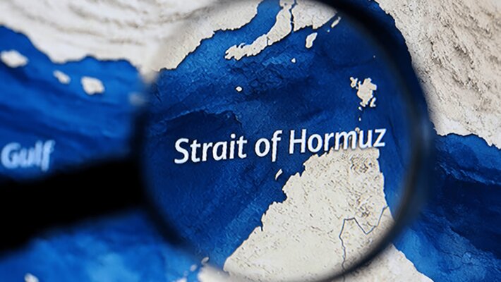 آتش‌سوزی در یک نفت‌کش در تنگه هرمز