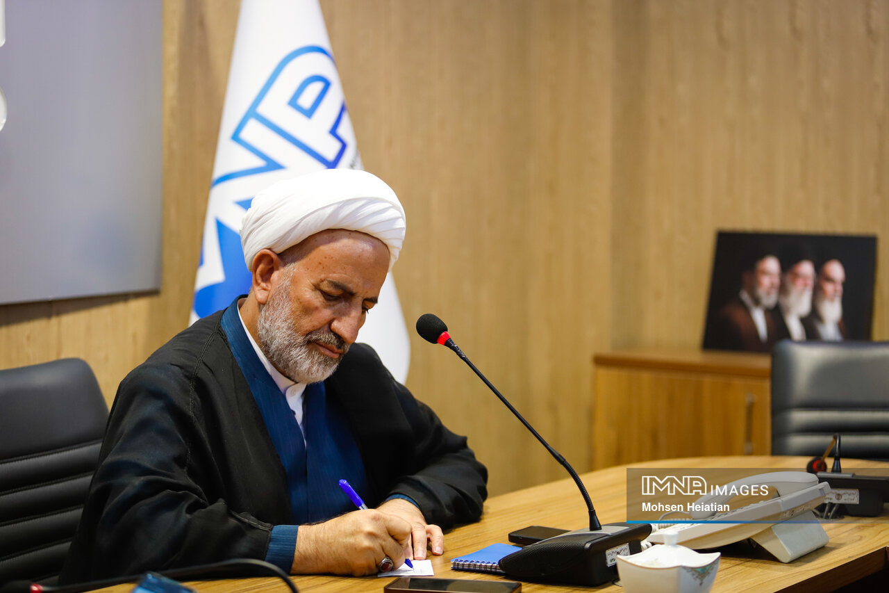 از قانون حجاب تا بازگشت هنرمندان؛ مجلس چه نسخه‌ای برای فرهنگ کشور دارد؟