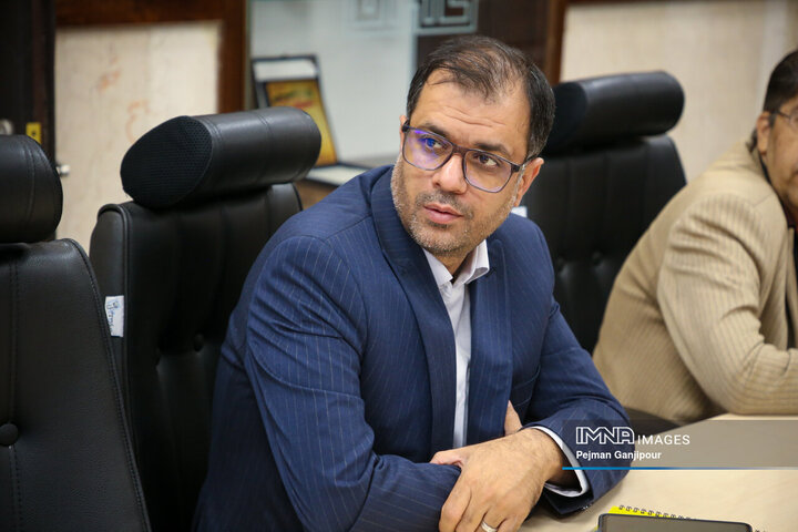 نشست کمیسیون اقتصادی مجلس با اداره کل امور مالیاتی استان اصفهان