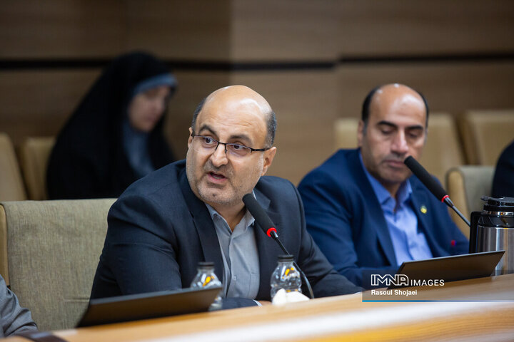 نشست مدیران شبکه بانکی استان اصفهان با اعضای کمیسیون اقتصادی مجلس