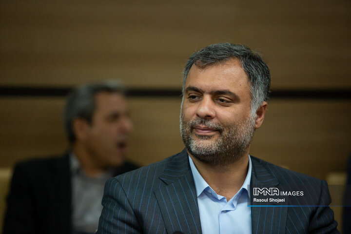 نشست مدیران شبکه بانکی استان اصفهان با اعضای کمیسیون اقتصادی مجلس