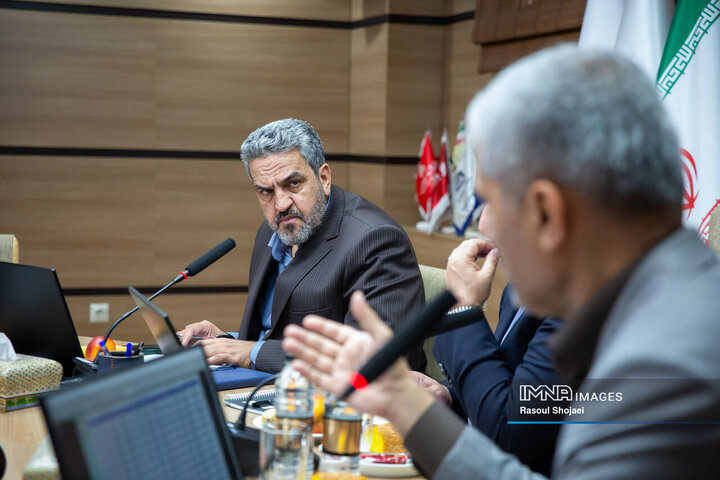 نشست مدیران شبکه بانکی استان اصفهان با اعضای کمیسیون اقتصادی مجلس
