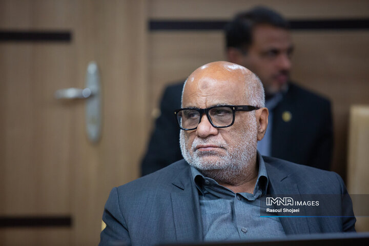 نشست مدیران شبکه بانکی استان اصفهان با اعضای کمیسیون اقتصادی مجلس